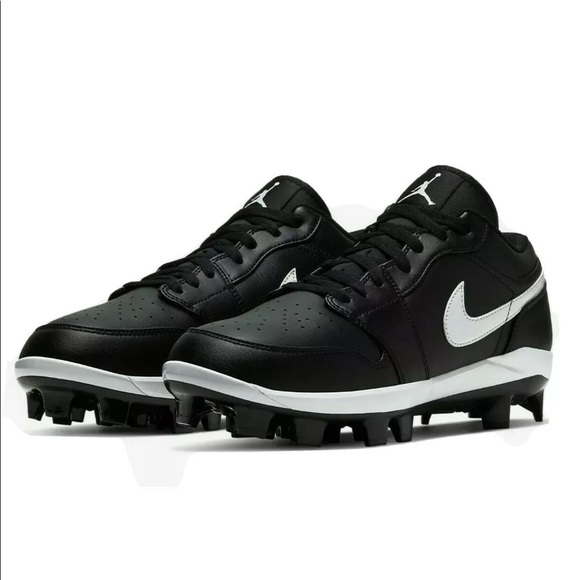 nike retro baseball cleats